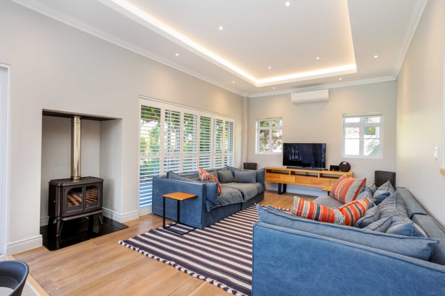 5 Bedroom Property for Sale in Val De Vie Estate Western Cape